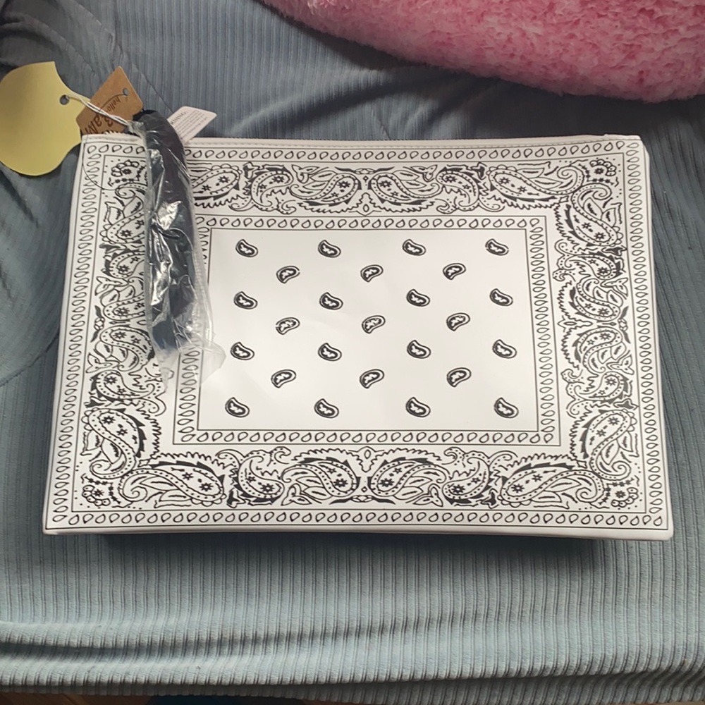 Bandanna Clutch!!